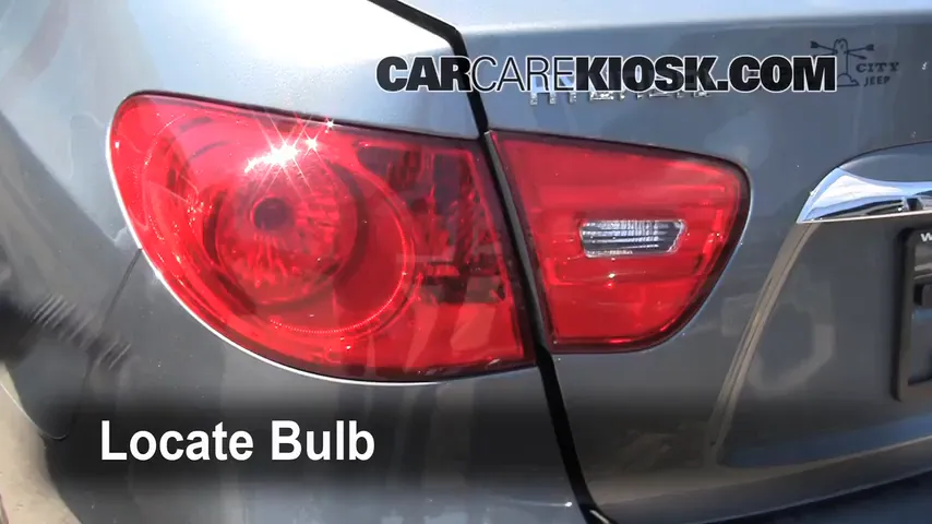 2010 Hyundai Elantra GLS 2.0L 4 Cyl. Lights Tail Light (replace bulb)